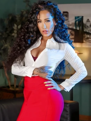Amia Miley